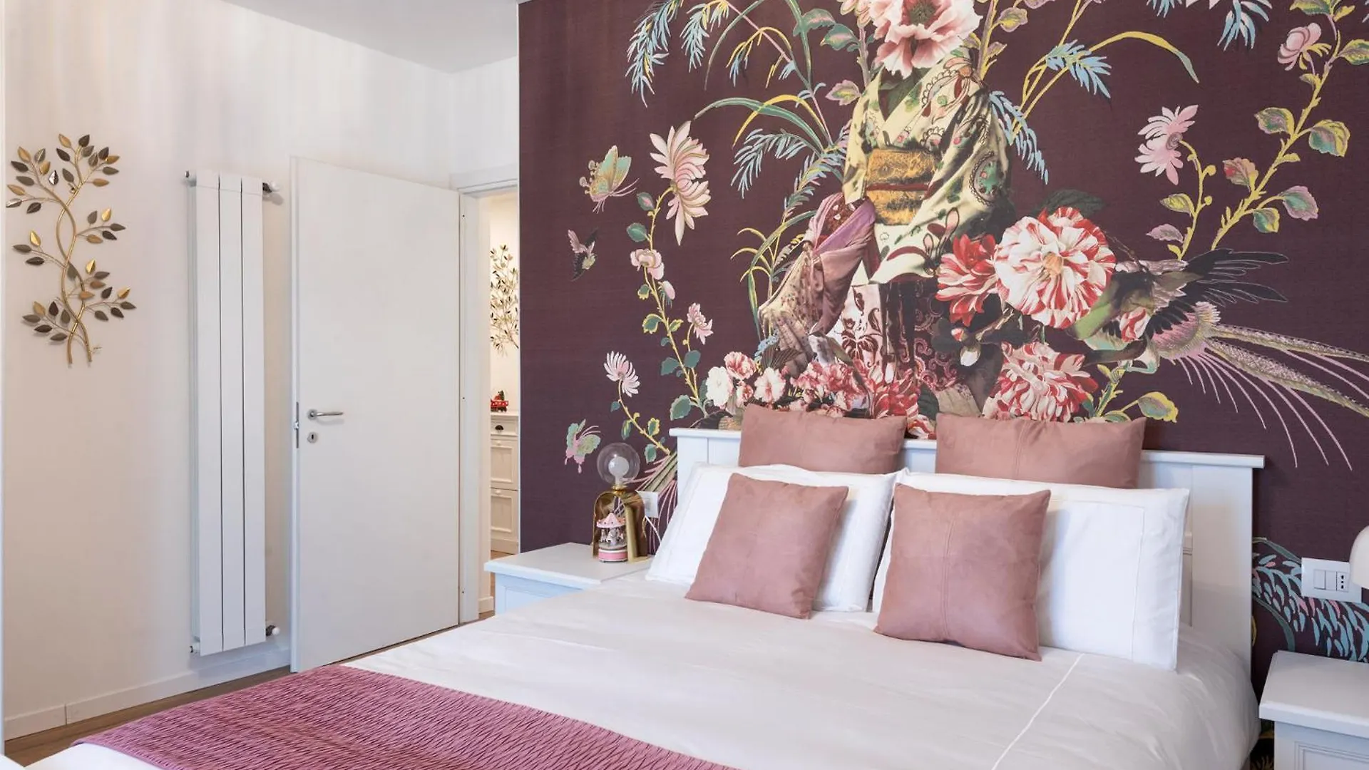 Appartamento Lora Flowers Suite, Free Parking,Self Check In, 5 Côme