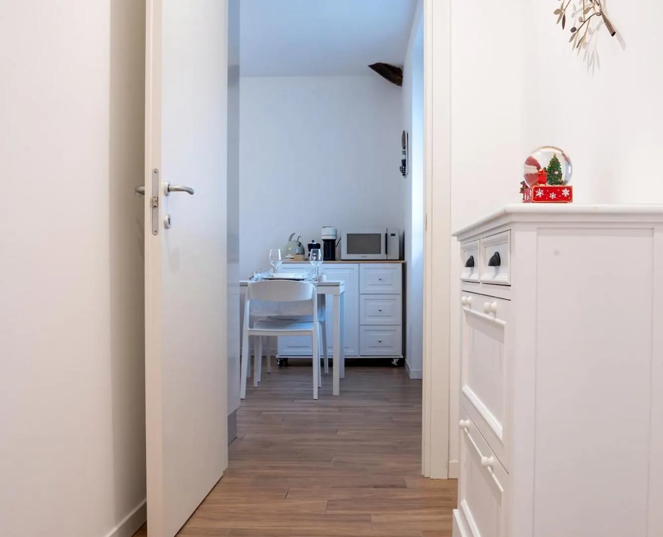 Appartamento Lora Flowers Suite, Free Parking,Self Check In, 5 Côme